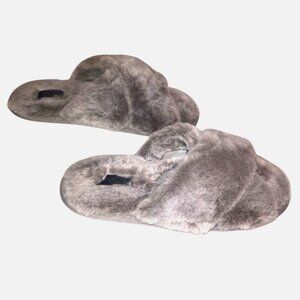 RACHEL- WOMENS GREY FURRY SLIPPERS SIZE 7-8